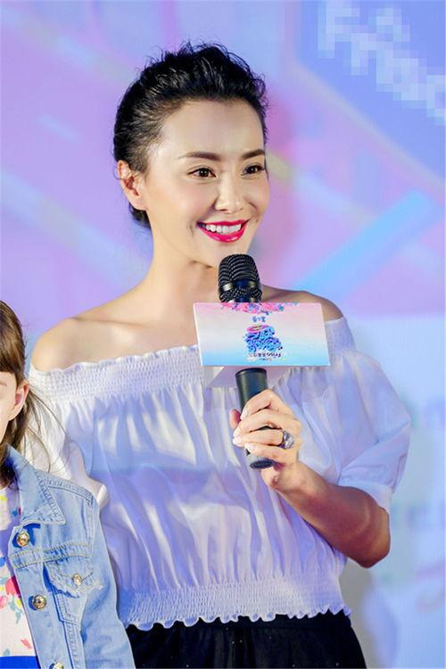 两个人吃瓜娱乐圈,娱乐圈双星同台吃瓜大揭秘 第3张 两个人吃瓜娱乐圈,娱乐圈双星同台吃瓜大揭秘 第3张
