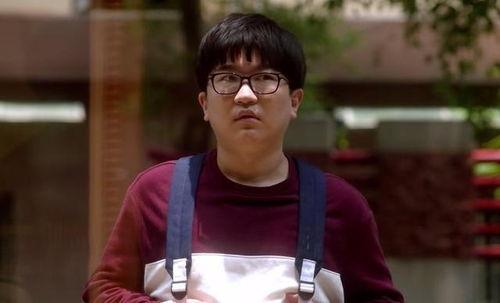 娱乐圈吃瓜背景图女男生,吃瓜图鉴,揭秘男女明星幕后故事 第3张 娱乐圈吃瓜背景图女男生,吃瓜图鉴,揭秘男女明星幕后故事 第3张