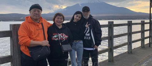 老罗带大家吃瓜娱乐圈,老罗带你领略娱乐圈的瓜香四溢 第2张 老罗带大家吃瓜娱乐圈,老罗带你领略娱乐圈的瓜香四溢 第2张