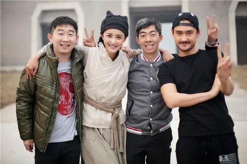 娱乐圈夫妻吃瓜是谁啊,揭秘明星夫妻背后的故事 第1张 娱乐圈夫妻吃瓜是谁啊,揭秘明星夫妻背后的故事 第1张