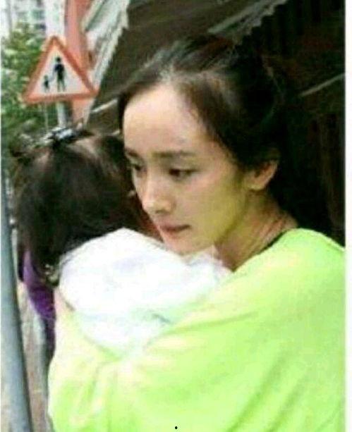 一线吃瓜娱乐圈简介,喻闻的吃瓜日常与娱乐圈风云 第3张 一线吃瓜娱乐圈简介,喻闻的吃瓜日常与娱乐圈风云 第3张