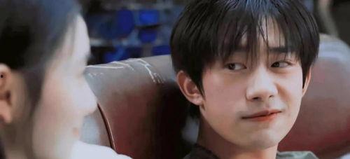小狗仔每天在娱乐圈吃瓜小说,小狗仔的吃瓜日常 第1张 小狗仔每天在娱乐圈吃瓜小说,小狗仔的吃瓜日常 第1张