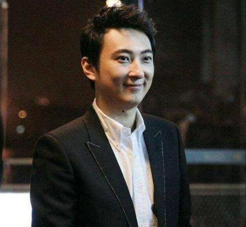 娱乐圈吃瓜博主是谁,揭秘幕后真相,带你走进明星生活 第3张 娱乐圈吃瓜博主是谁,揭秘幕后真相,带你走进明星生活 第3张