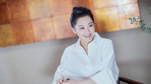 娱乐圈吃瓜君许晴是谁啊,揭秘许晴的传奇人生 第2张 娱乐圈吃瓜君许晴是谁啊,揭秘许晴的传奇人生 第2张