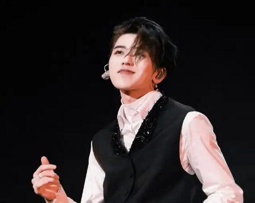 吃瓜娱乐圈蔡徐坤视频,揭秘明星幕后故事 第2张 吃瓜娱乐圈蔡徐坤视频,揭秘明星幕后故事 第2张