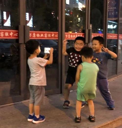 娱乐吃瓜头像图片男,揭秘校园吃瓜达人,男生头像背后的故事 第2张 娱乐吃瓜头像图片男,揭秘校园吃瓜达人,男生头像背后的故事 第2张