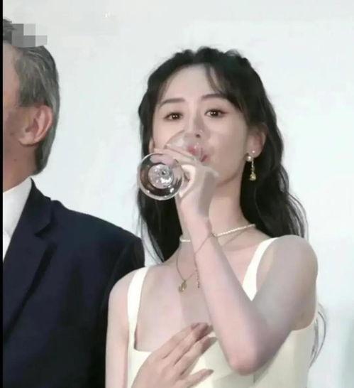 娱乐圈吃瓜圈内人有哪些,揭秘幕后真相与八卦风云 第2张 娱乐圈吃瓜圈内人有哪些,揭秘幕后真相与八卦风云 第2张