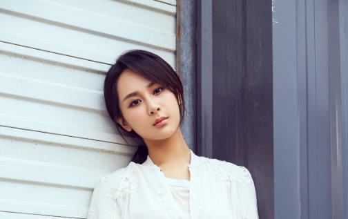 明星娱乐圈吃瓜杨紫是谁,娱乐圈吃瓜界的“瓜王” 第2张 明星娱乐圈吃瓜杨紫是谁,娱乐圈吃瓜界的“瓜王” 第2张