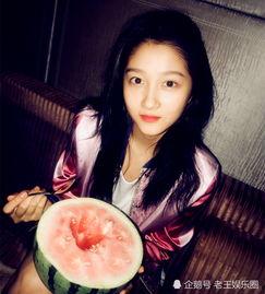 娱乐圈吃瓜鹿晗关晓彤,娱乐圈的甜蜜瓜果,揭秘他们的爱情故事 第2张 娱乐圈吃瓜鹿晗关晓彤,娱乐圈的甜蜜瓜果,揭秘他们的爱情故事 第2张