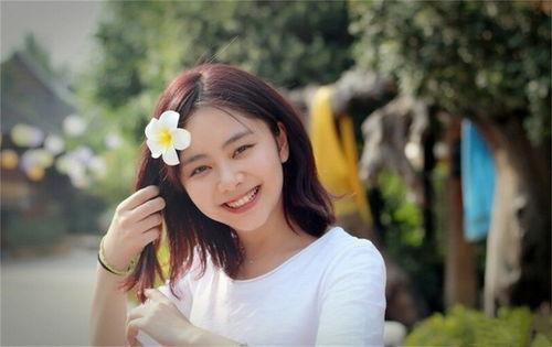 娱乐圈谭松韵吃瓜小说,揭秘明星背后的秘密生活 第3张 娱乐圈谭松韵吃瓜小说,揭秘明星背后的秘密生活 第3张