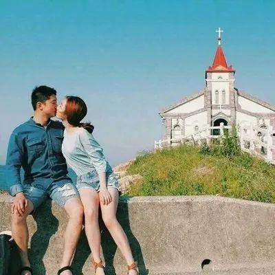 娱乐圈吃瓜情侣头像图片,吃瓜情侣头像背后的浪漫故事 第3张 娱乐圈吃瓜情侣头像图片,吃瓜情侣头像背后的浪漫故事 第3张