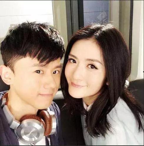 娱乐吃瓜君张杰和谢娜,揭秘明星夫妻甜蜜背后的故事 第2张 娱乐吃瓜君张杰和谢娜,揭秘明星夫妻甜蜜背后的故事 第2张