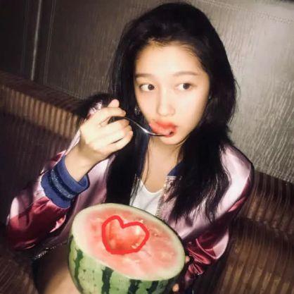 娱乐圈吃瓜关晓彤图片,揭秘明星幕后生活 第2张 娱乐圈吃瓜关晓彤图片,揭秘明星幕后生活 第2张