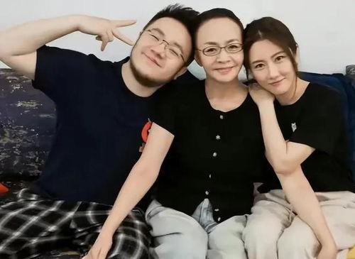 娱乐八卦吃瓜每日爆料最新,当红明星背后的惊人真相 第3张 娱乐八卦吃瓜每日爆料最新,当红明星背后的惊人真相 第3张