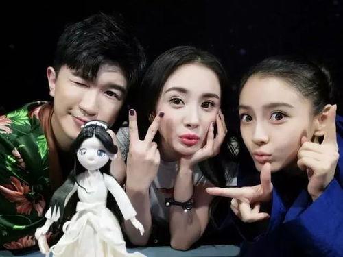 娱乐圈吃瓜剪映模板图片,剪映模板下的吃瓜盛宴 第2张 娱乐圈吃瓜剪映模板图片,剪映模板下的吃瓜盛宴 第2张