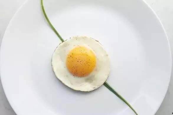 娱乐圈吃瓜酱荷包蛋,荷包蛋事件引发热议,吃瓜群众纷纷围观! 第2张 娱乐圈吃瓜酱荷包蛋,荷包蛋事件引发热议,吃瓜群众纷纷围观! 第2张