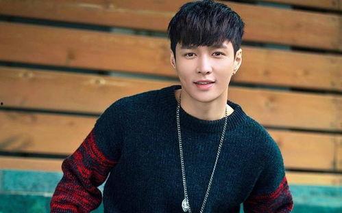 爱豆吃瓜娱乐酱张艺兴,从偶像到实力派,揭秘爱豆背后的努力与成长 第2张 爱豆吃瓜娱乐酱张艺兴,从偶像到实力派,揭秘爱豆背后的努力与成长 第2张