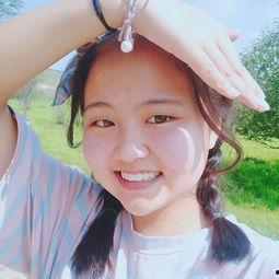 娱乐吃瓜谈恋爱百度云,揭秘明星恋爱背后的秘密 第2张 娱乐吃瓜谈恋爱百度云,揭秘明星恋爱背后的秘密 第2张