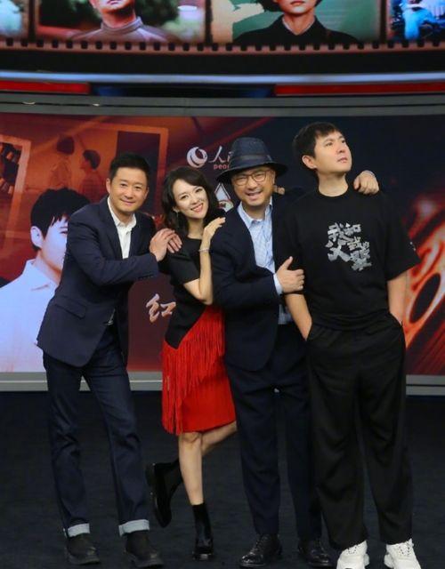 大家都是吃瓜人 娱乐圈,揭秘“吃瓜群众”的狂欢盛宴 第1张 大家都是吃瓜人 娱乐圈,揭秘“吃瓜群众”的狂欢盛宴 第1张