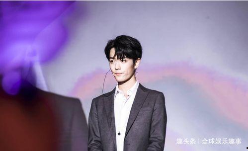 娱乐圈吃瓜脱口秀演员,揭秘吃瓜脱口秀演员的幕后故事  第3张